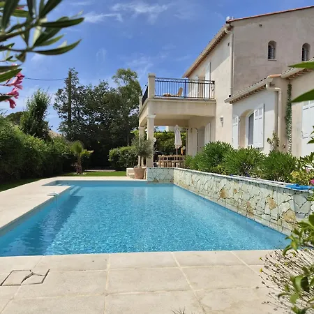 4 Bedrooms Near By Sweet * Saint-Raphaël