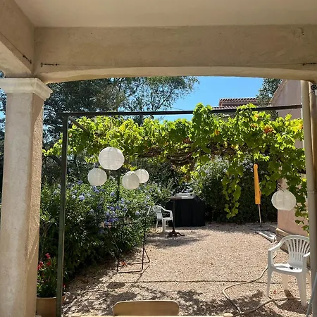4 Bedrooms Near By Sweet Saint-Raphaël