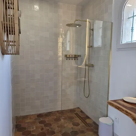4 Bedrooms Near By Sweet * Saint-Raphaël